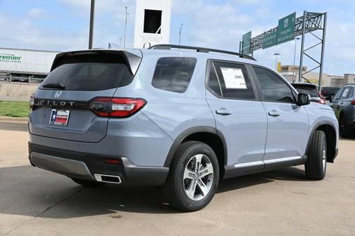 Sonic Gray Pearl 2026 Honda Pilot EX-L