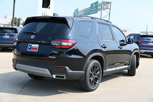 2025 Honda Pilot Touring+