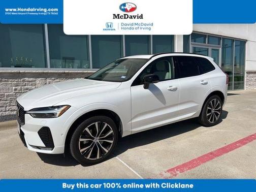 2024 Volvo XC60 B5 Plus Dark Theme