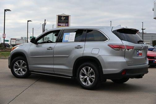 2016 Toyota Highlander LE Plus