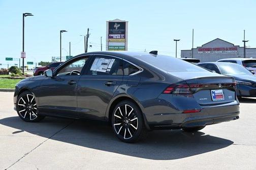 2025 Honda Accord Hybrid Touring