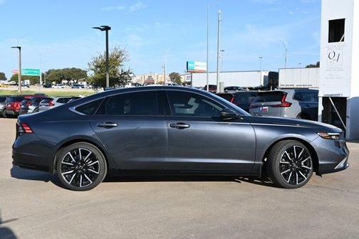 2025 Honda Accord Hybrid Touring