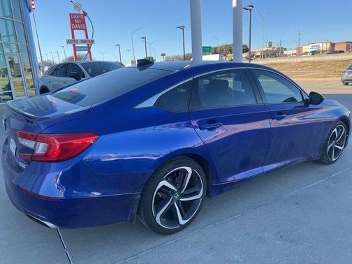 2022 Honda Accord Sport SE