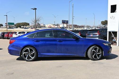 2022 Honda Accord Sport SE