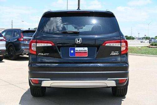 Crystal Black Pearl 2019 Honda Pilot Elite