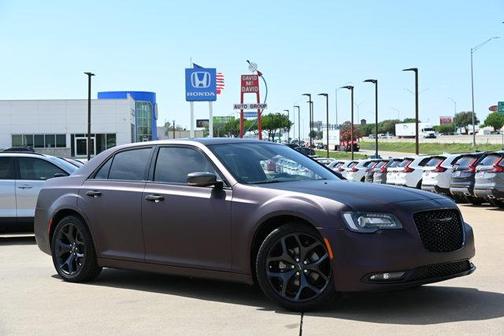 Granite Crystal Clearcoat Metallic 2023 Chrysler 300 S