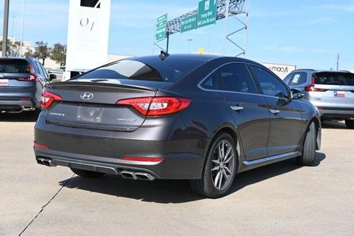 2015 Hyundai SONATA Sport 2.0T