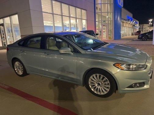 2014 Ford Fusion Hybrid SE