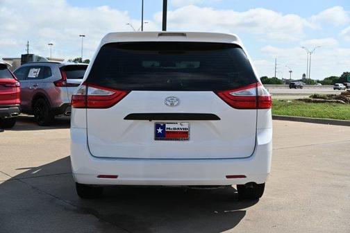 2015 Toyota Sienna L