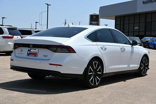 Platinum White Pearl 2024 Honda Accord Hybrid Touring
