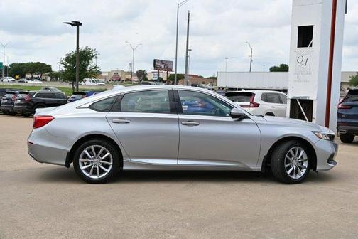 2022 Honda Accord LX 1.5T