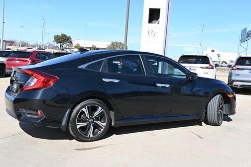 2017 Honda Civic Touring