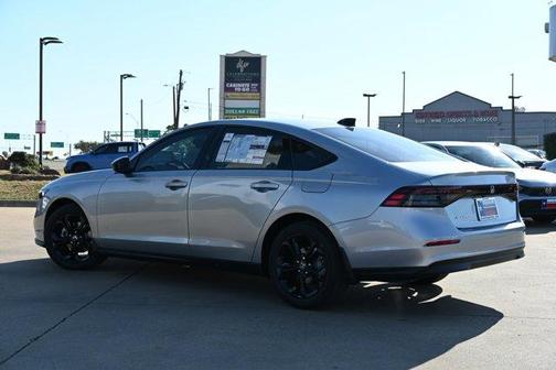 2025 Honda Accord SE