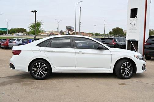 2024 Volkswagen Jetta 1.5T Sport