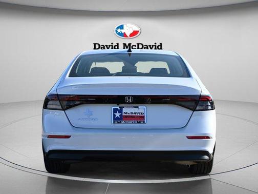 Platinum White Pearl 2026 Honda Accord SE