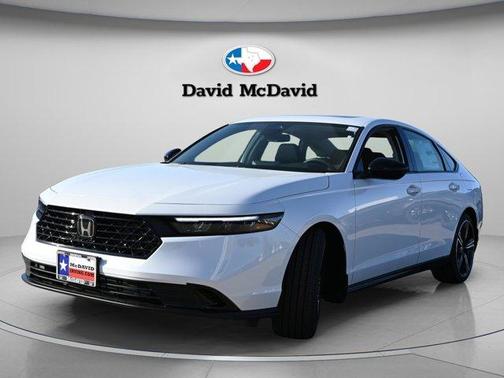 Platinum White Pearl 2026 Honda Accord SE