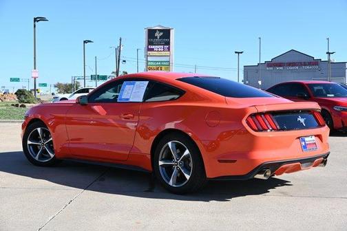 2016 Ford Mustang V6