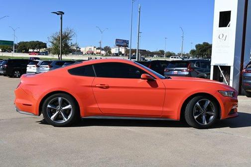 2016 Ford Mustang V6