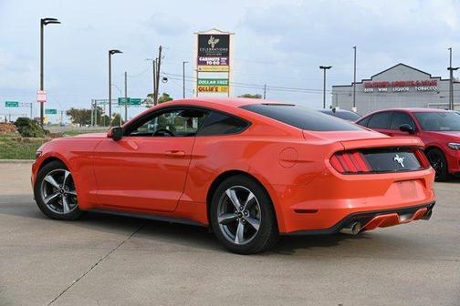 2016 Ford Mustang V6