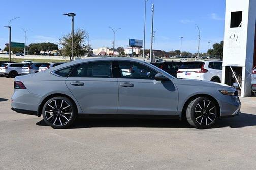 2025 Honda Accord Hybrid Touring