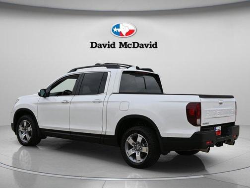 Platinum White Pearl 2025 Honda Ridgeline RTL