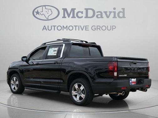 Crystal Black Pearl 2026 Honda Ridgeline RTL