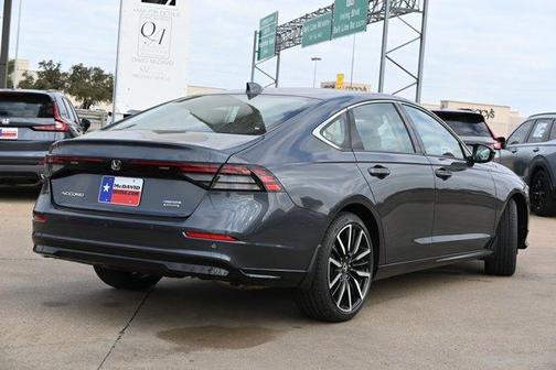 2025 Honda Accord Hybrid Touring