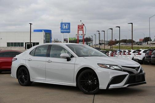 2023 Toyota Camry XSE