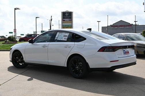 2025 Honda Accord SE