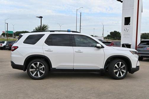 2025 Honda Pilot Elite