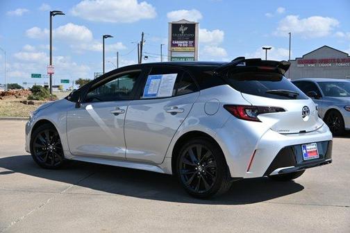 2025 Toyota Corolla Hatchback XSE