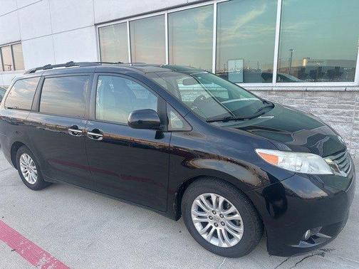 2015 Toyota Sienna XLE