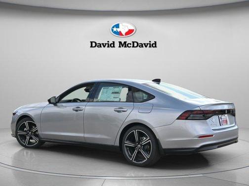 Solar Silver Metallic 2026 Honda Accord SE