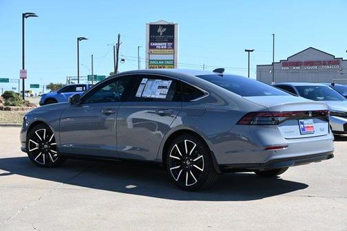 2025 Honda Accord Hybrid Touring