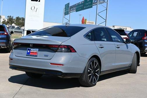 2025 Honda Accord Hybrid Touring