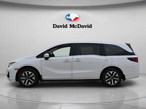 Platinum White Pearl 2026 Honda Odyssey EX-L