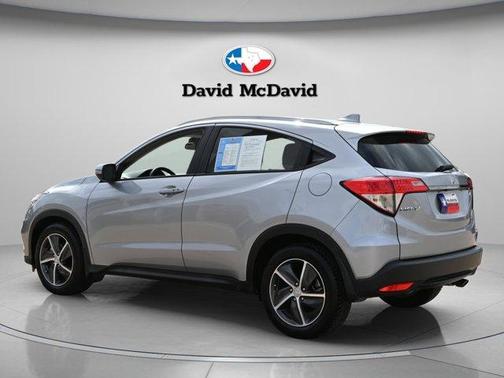 Lunar Silver Metallic 2022 Honda HR-V EX