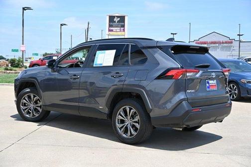 2023 Toyota RAV4 Hybrid XLE Premium