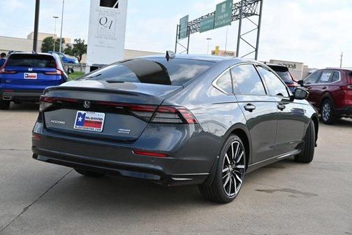 2025 Honda Accord Hybrid Touring