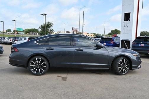 2025 Honda Accord Hybrid Touring