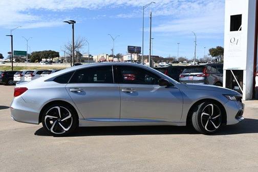 2022 Honda Accord Sport SE