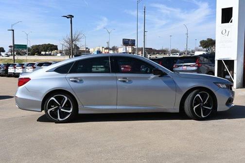 2022 Honda Accord Sport SE