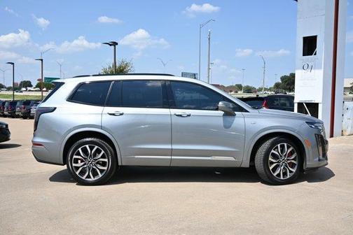 2023 Cadillac XT6 Sport AWD