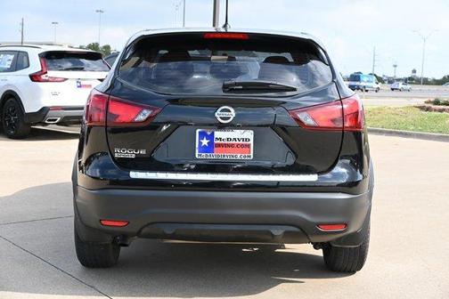 2017 Nissan Rogue Sport S