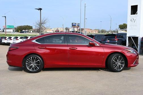 2023 Lexus ES 350 Base