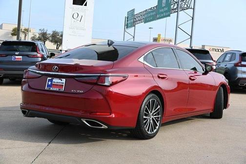 2023 Lexus ES 350 Base