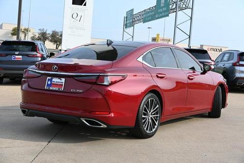 2023 Lexus ES 350 Base