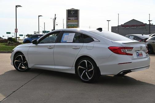 2022 Honda Accord Sport SE
