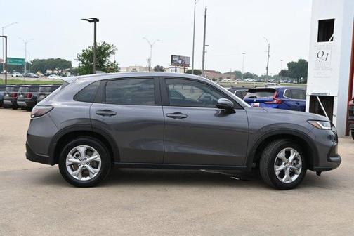 2025 Honda HR-V LX