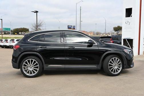 2023 Mercedes-Benz GLA 250 Base